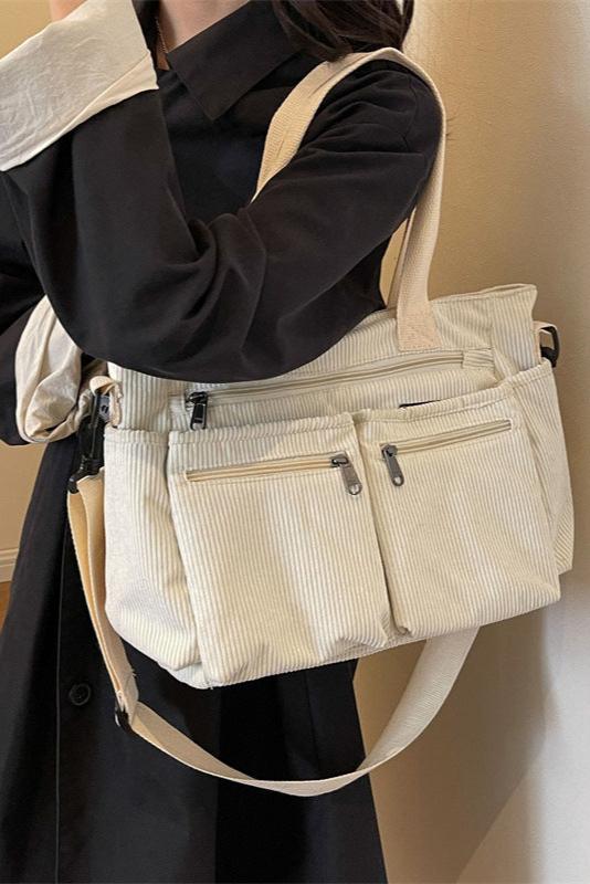 Ingrid I Tote bag